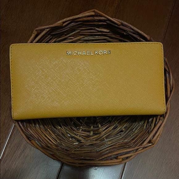Michael Kors Mustard Yellow & Brown Saffiano Leather Wallet - Picture 1 of 9